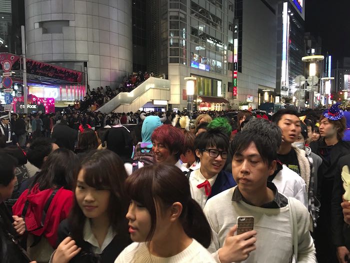 Shibuya Crossing is the busiest intersection in the world (Tokyo, Japan)