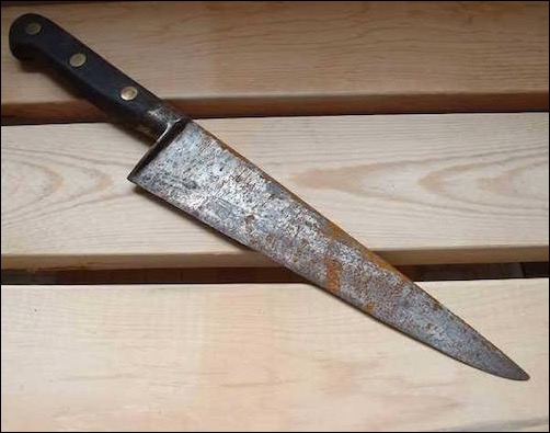 Rusty Knife